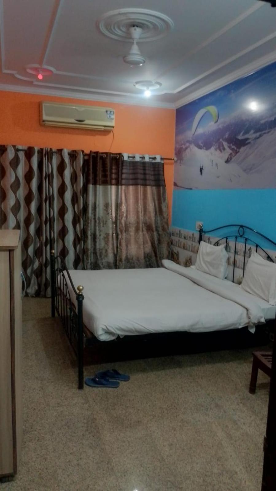 Hotel New Apple Rose Chandigarh Near Railway Station Dariya Uco Bank Ke Pass Chandīgarh Quarto foto