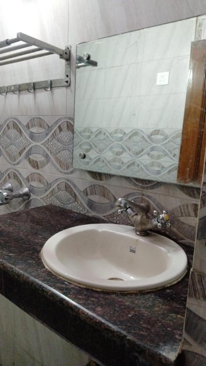 Hotel New Apple Rose Chandigarh Near Railway Station Dariya Uco Bank Ke Pass Chandīgarh Quarto foto